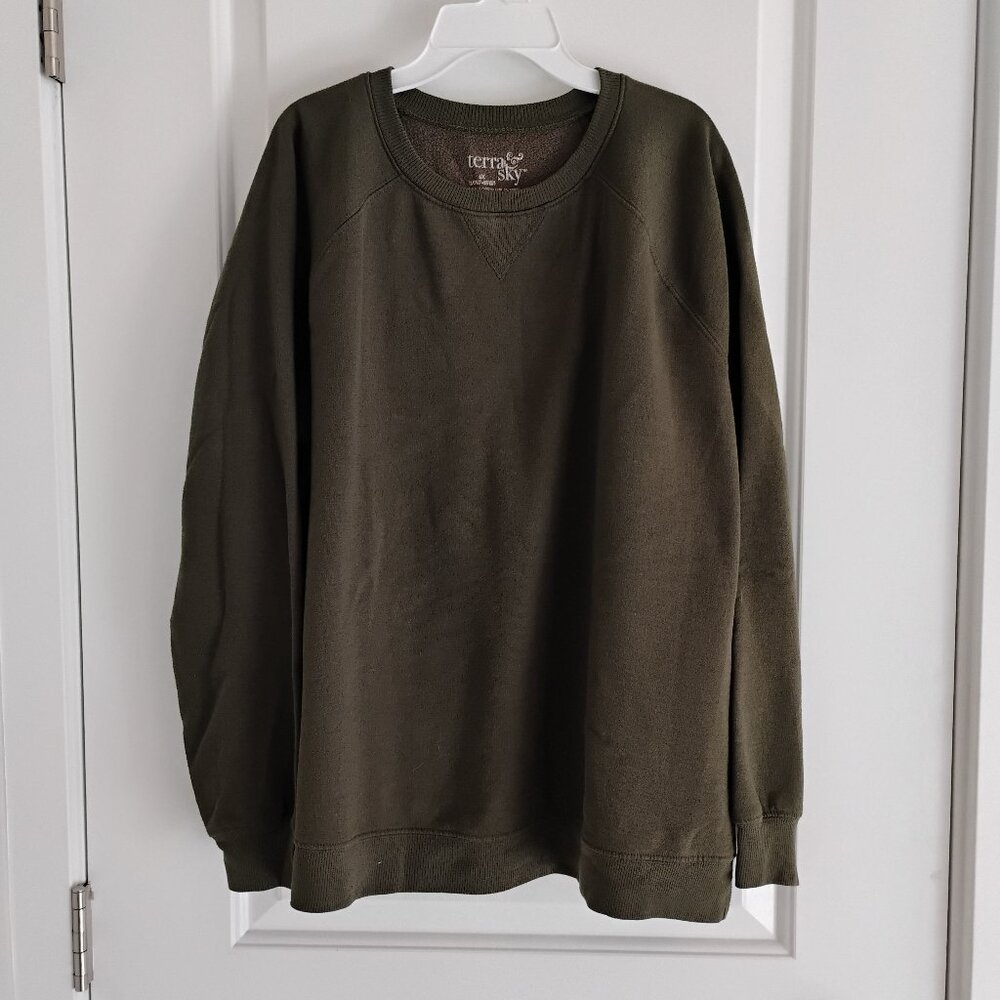 Terra & Sky Olive Green Sweatshirt Size 1X